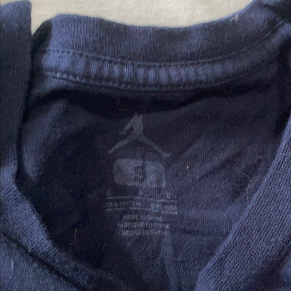 Shirts - Picture 7 of 16